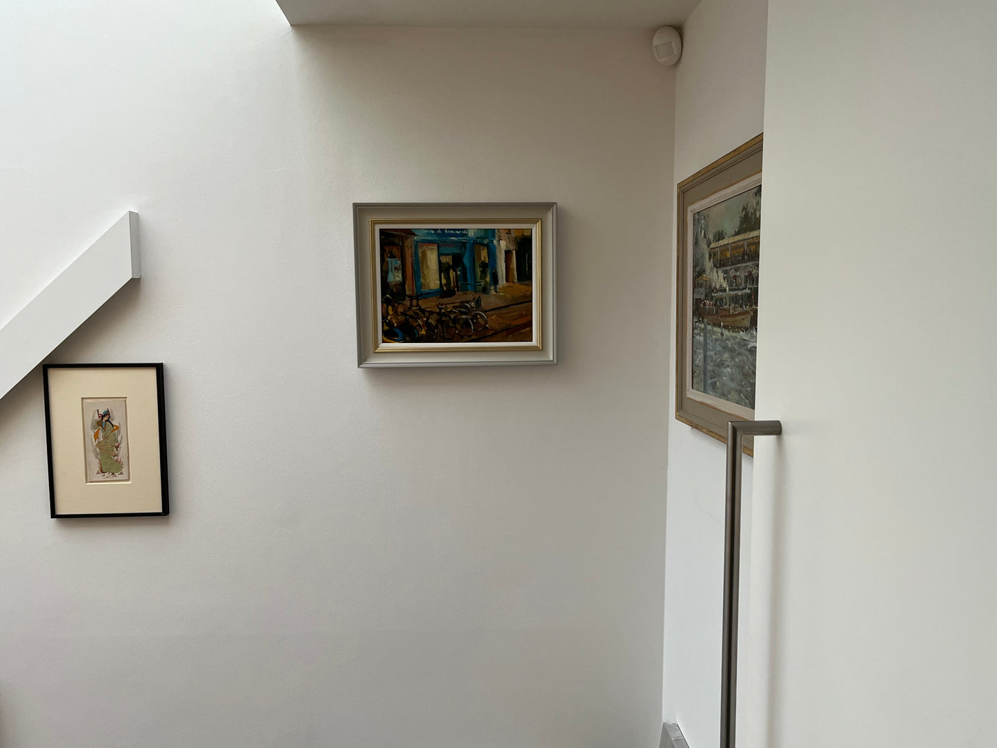 Waiting at the Paris Hotel