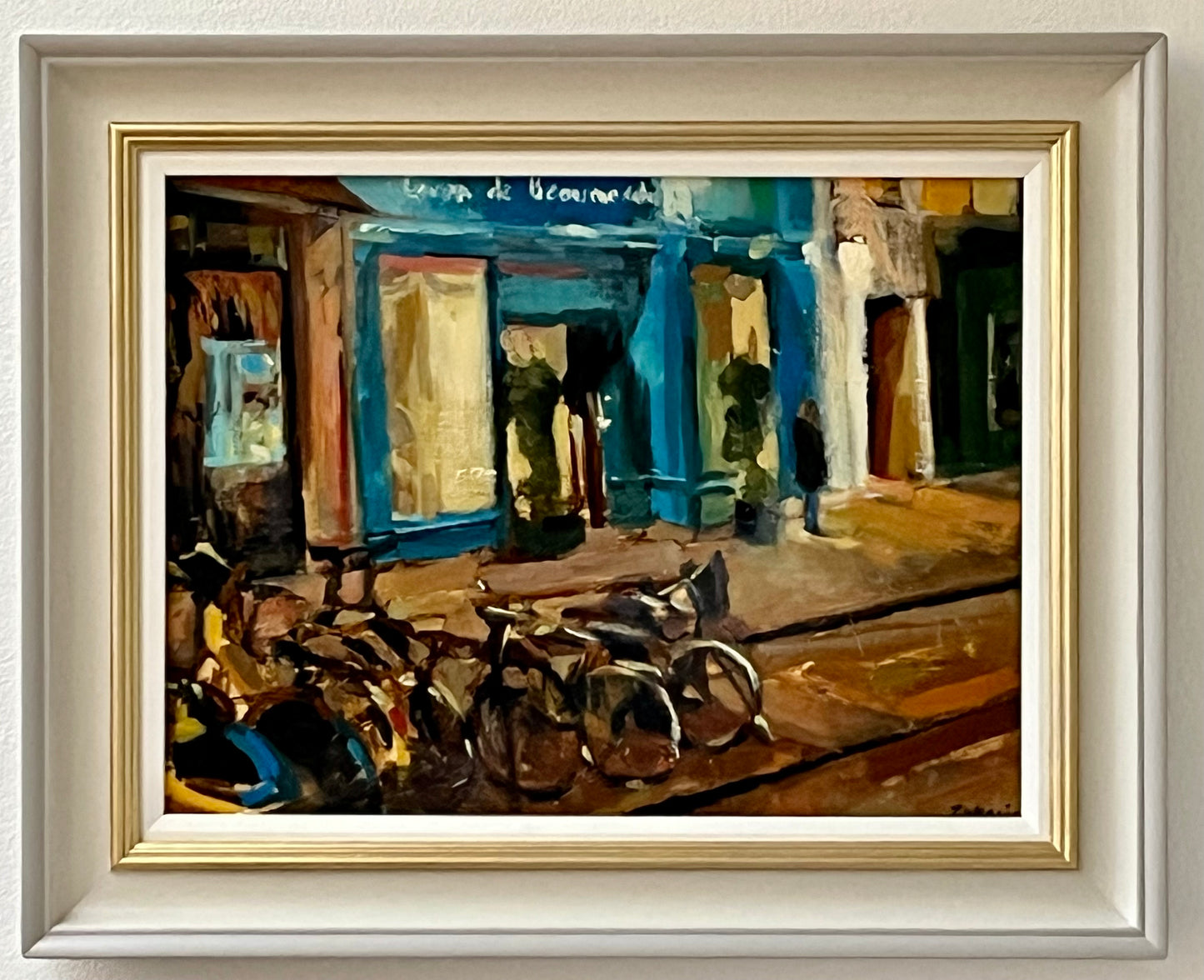 Waiting at the Paris Hotel