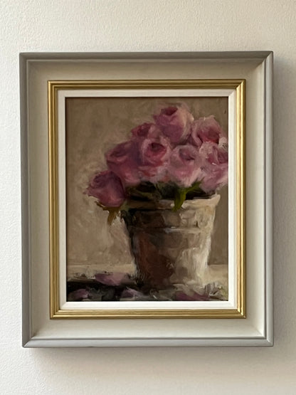 Rose and Leaf Pot in Light
